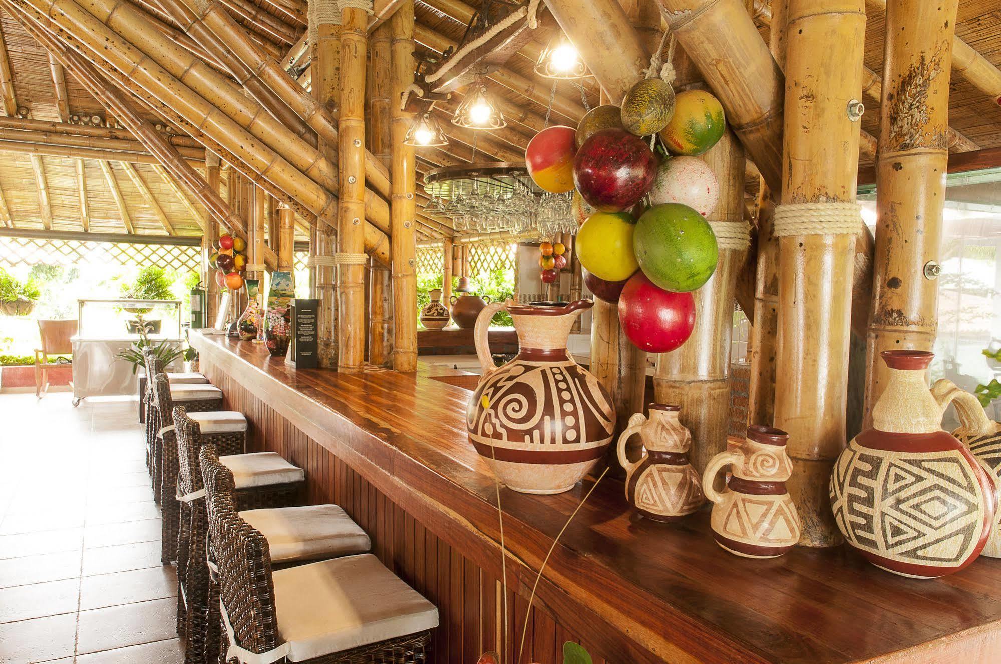 Hotel Campestre Tardes Calenas Yumbo Exteriör bild